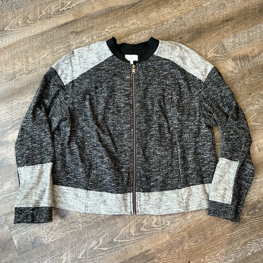 Lightweight knit bomber jacket